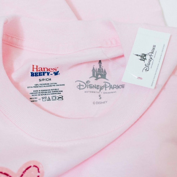 NWT Vintage Y2K Disneyland Hanes Minnie Mouse pink shirt - Picture 9 of 10